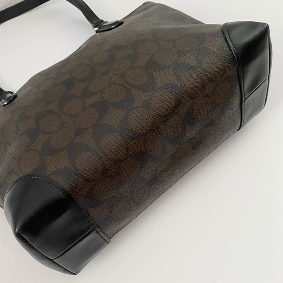 Coach Rowan Leather Bag - Picture 6 of 12